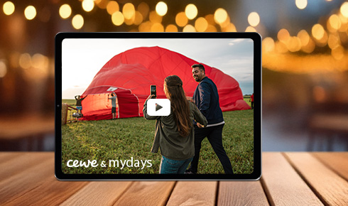 Cewe x mydays Werbespot auf Tablet